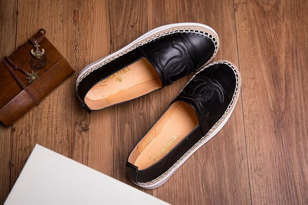 CHANEL Loafers Women--093